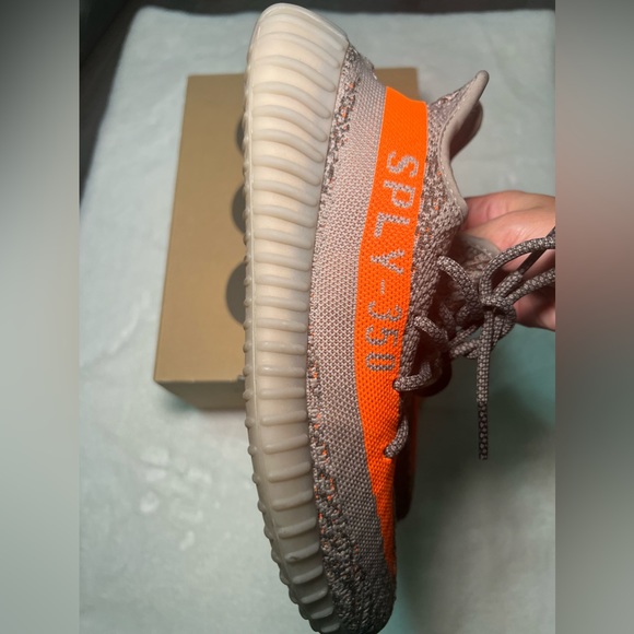 Used adidas Yeezy Boost 350 V2 Beluga Reflective - Picture 8 of 9